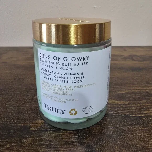 TRULY Buns of Glowry Smoothing Butt Butter - Picture 2 of 3